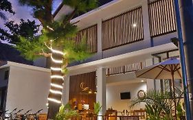Gili Kama Hotel & Villa